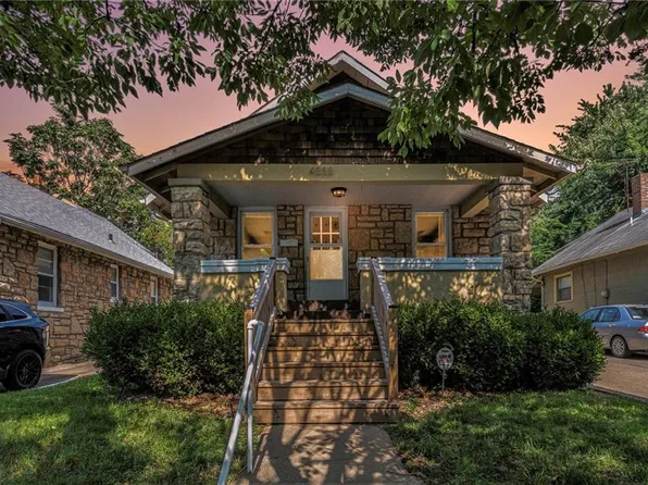 4333 State Line Rd, Kansas City, MO 64111