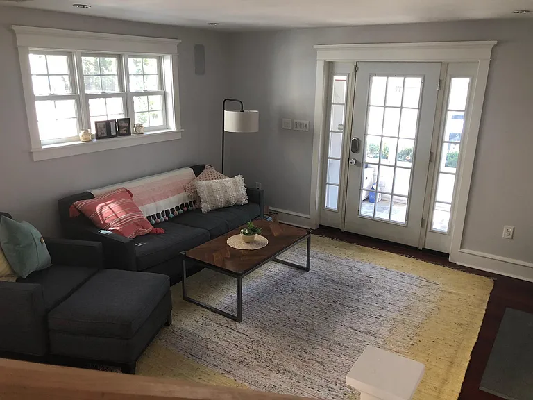 814 Martin Ave — Photo 4