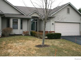 6171 Doveplum Dr, Brighton, MI 48116