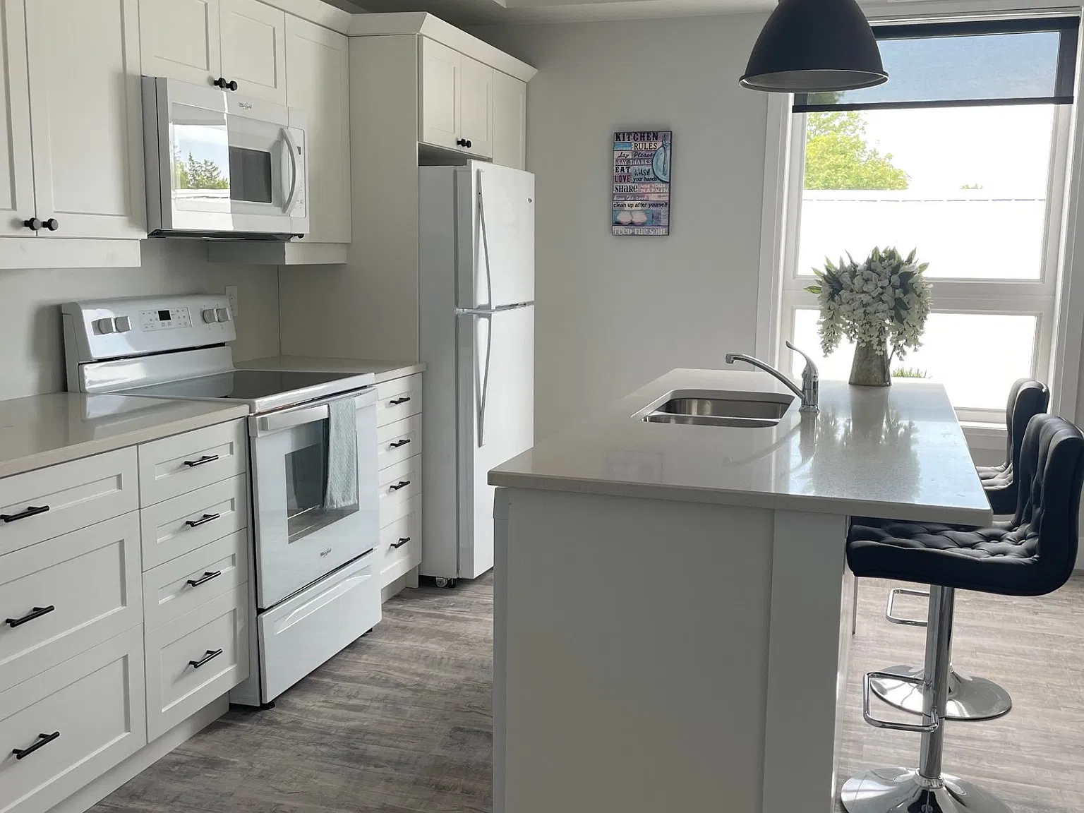 2 bed, $1,800 — Photo 4