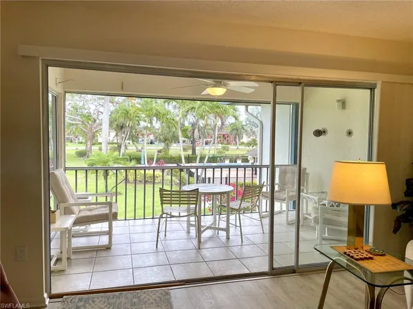 325 Charlemagne BLVD #B207, NAPLES, FL 34112