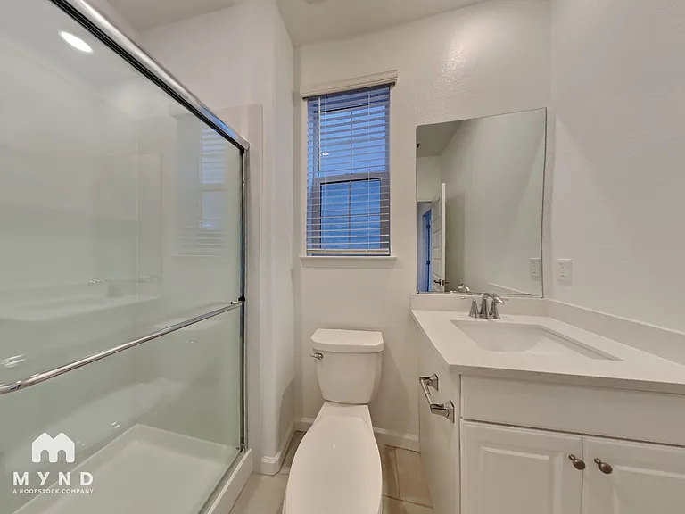 1688 Matmor Rd — Photo 15