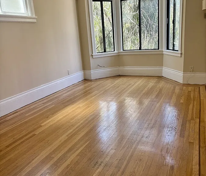 1385 Pine St — Photo 3