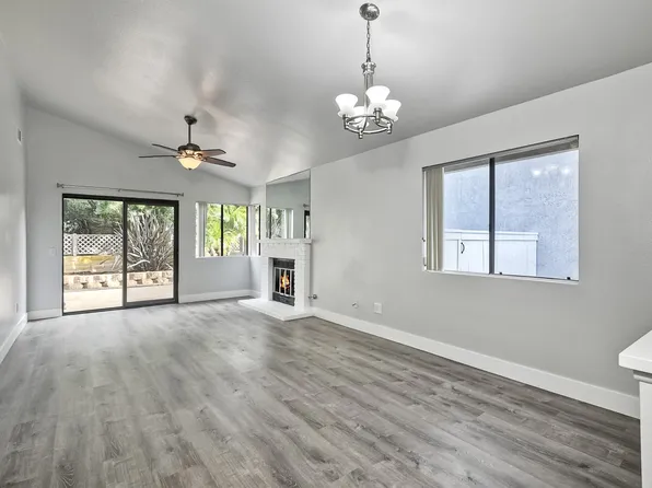 6866 Watercourse Dr, Carlsbad, CA 92011