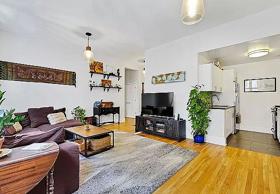 3rd image of 60 Court St #6C