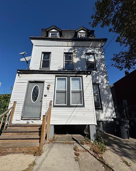 1st image of 38 Emmet St