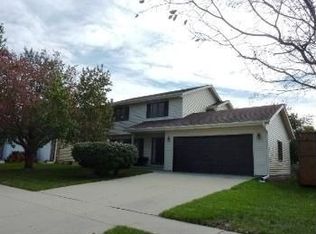 2313 N 6th Ave E, Newton, IA 50208