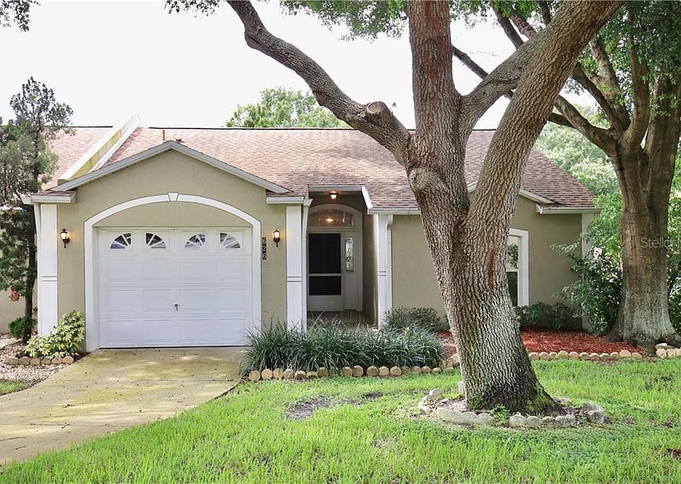 1st image of 626 Villa Ct