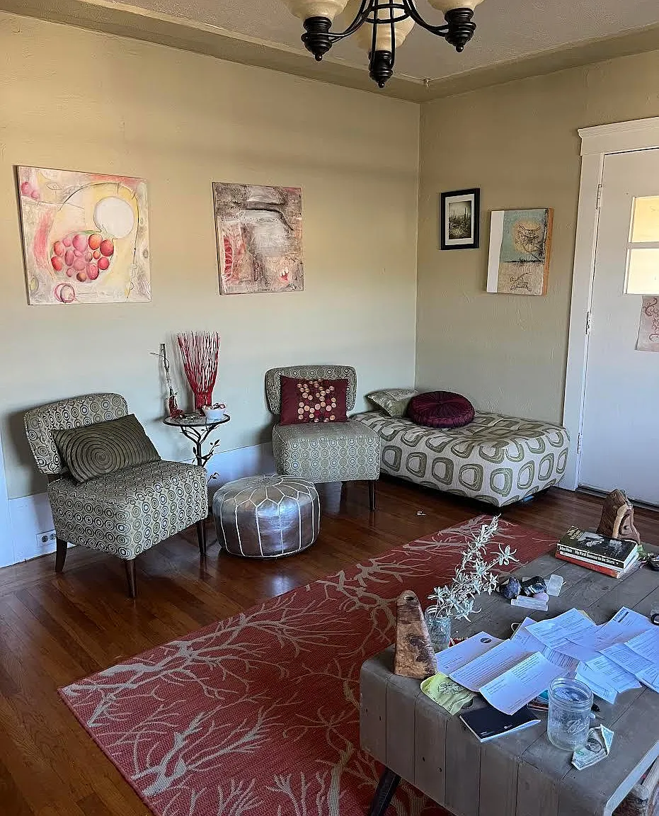 2 bed, 1100 sqft, $1,500 — Photo 3