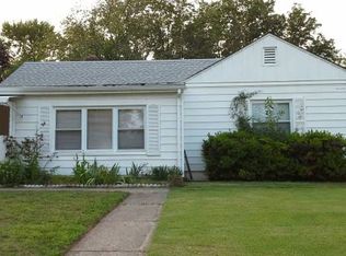 31 Runyon Ave, Edison, NJ 08817