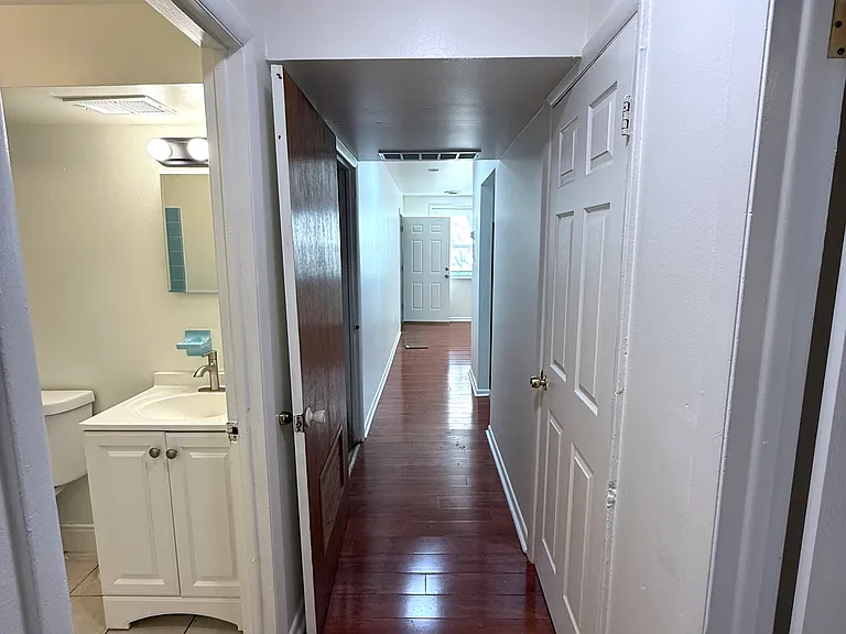 2445 W Ritner St #2 — Photo 6