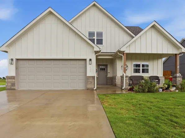 423 Redbud Ln, Tolar, TX 76476