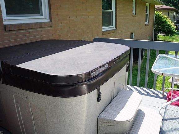 5th image of 5739 Bonnie Lou Dr