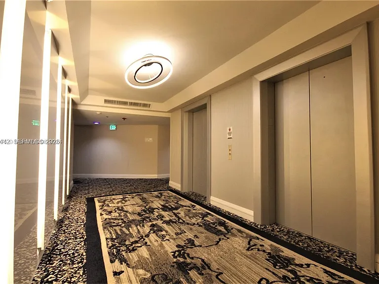 5161 Collins Ave #1217 — Photo 46
