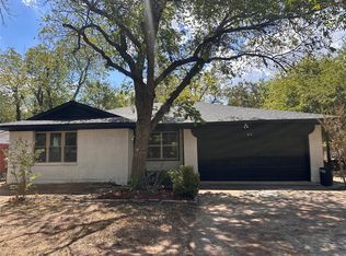 819 W State St, Terrell, TX 75160