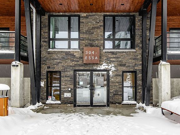 2nd image of 304 Essa Rd #609