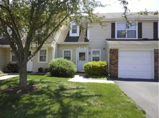 271 Abbey Dr, Somerset, NJ 08873