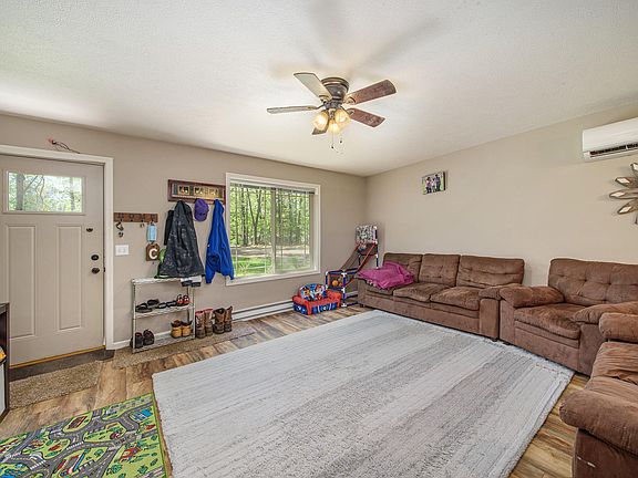 2nd image of 29562 64th Ave