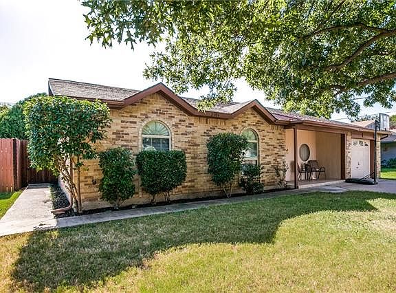 2nd image of 2104 Bear Creek Ln