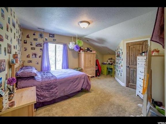 5th image of 3266 E Kenton Dr