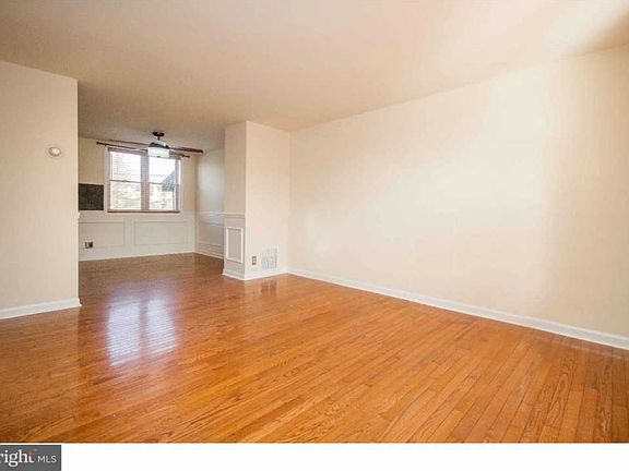 5th image of 3732 Richmond St