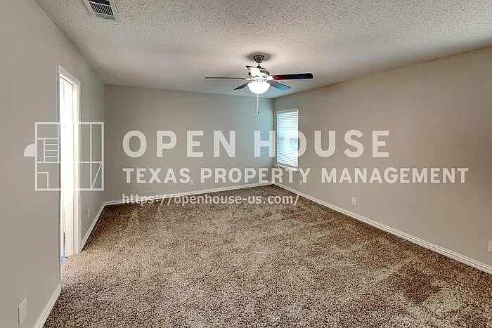 1523 Warwick Dr — Photo 26