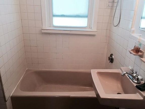 4th image of 11 Montvale St APT 3