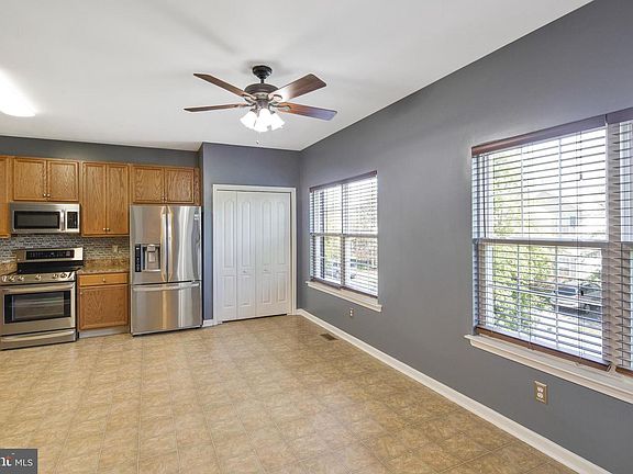 5th image of 294 Camerton Ln