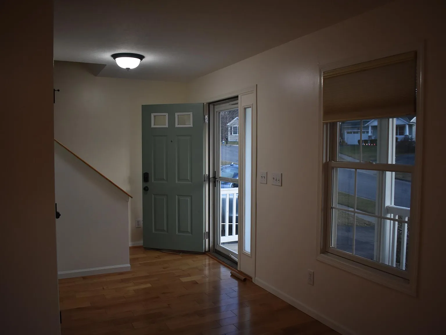 4 bed, 2232 sqft, $2,250 — Photo 2