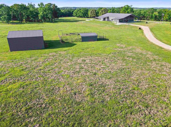 1132 County Road 4470, Winnsboro, TX 75494
