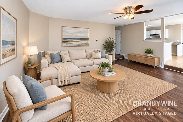 4 bed, 3.0 bath, 2712 sqft, $2,620 — Photo 3