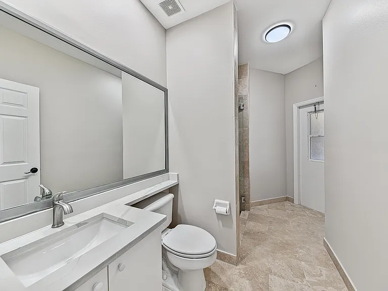 12325 Cascades Pointe Dr — Photo 49