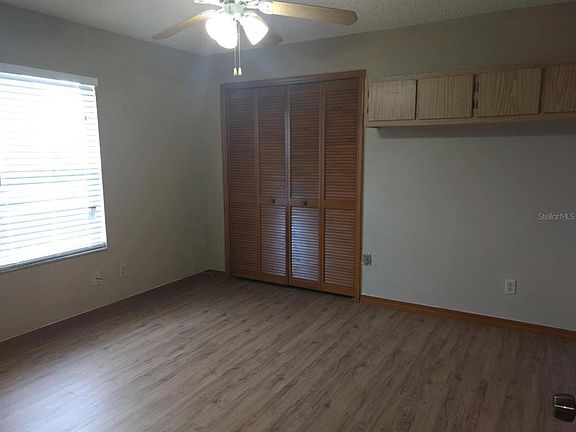 5th image of 1098 W Seagate Dr