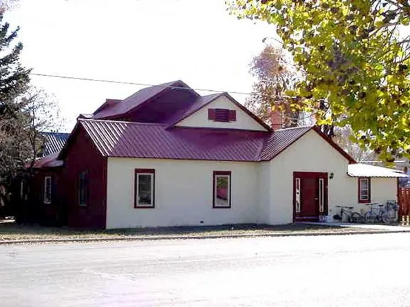 623 N Wisconsin St APT B, Gunnison, CO 81230