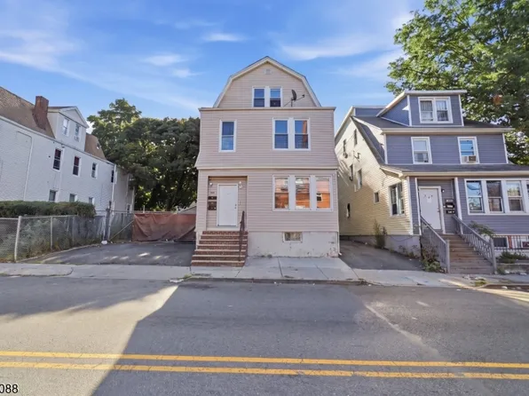 760 Grove St #1, Irvington, NJ 07111