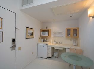 100 Collins Ave #211, Miami Beach, FL 33139