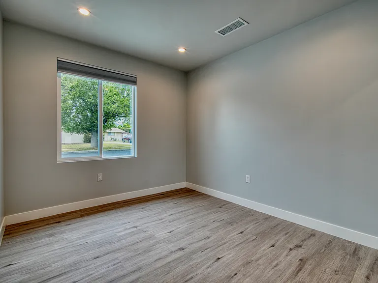 7989 Sale Ave — Photo 10