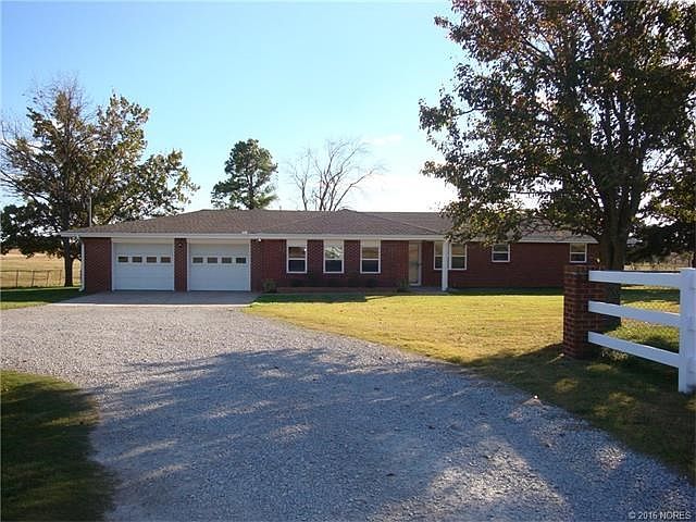 Country home with lots of new and many updates. New windows, guttering, ext paint, etc..