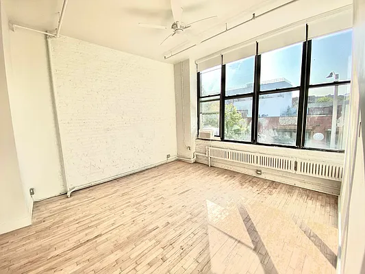 Rented by Modern Spaces | media 14