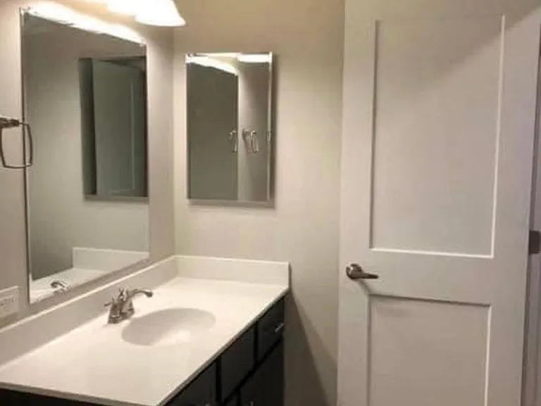 Park Place Apartments — Photo 34