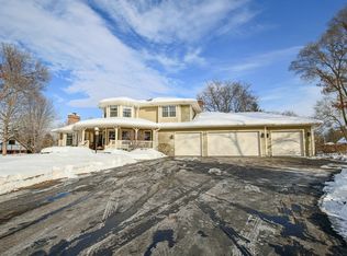2808 N Dutch Cir, McHenry, IL 60051