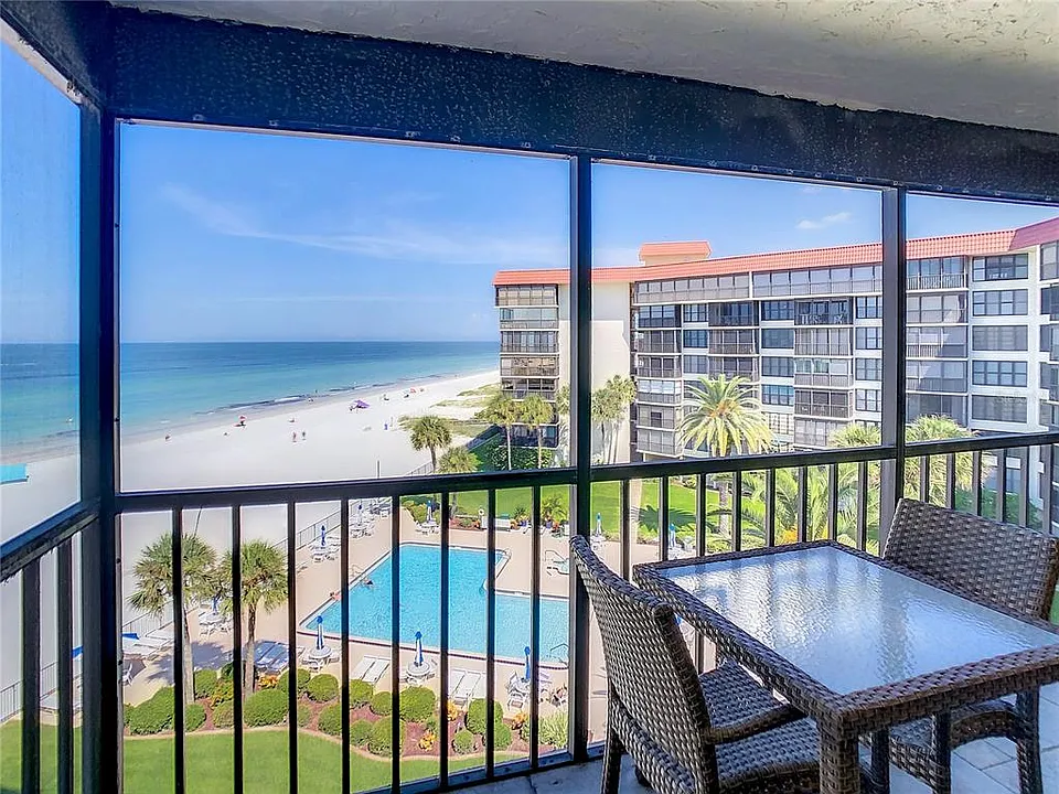 18304 Gulf Blvd #516
