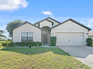 4503 Barbuda Dr, Tavares, FL 32778