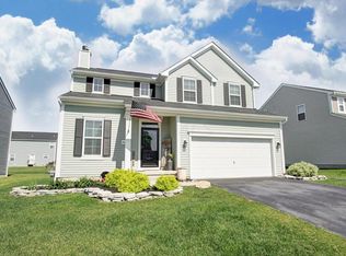 2068 Trophy Dr, Marysville, OH 43040