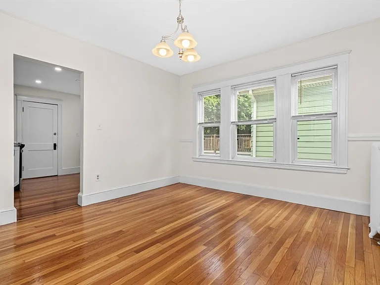 44 Hillsdale St #1 — Photo 2