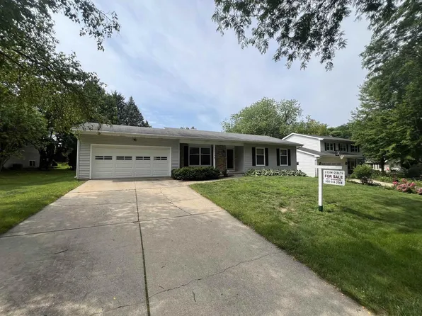 7005 Harvest Hill Road, Madison, WI 53717