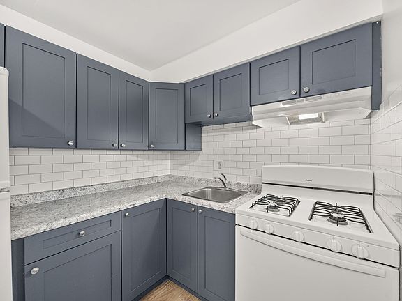 4th image of 1426 S Cicero Ave #102