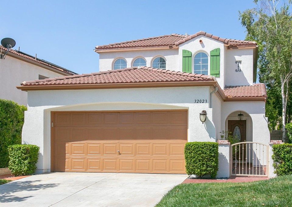 1st image of 32023 Big Oak Ln