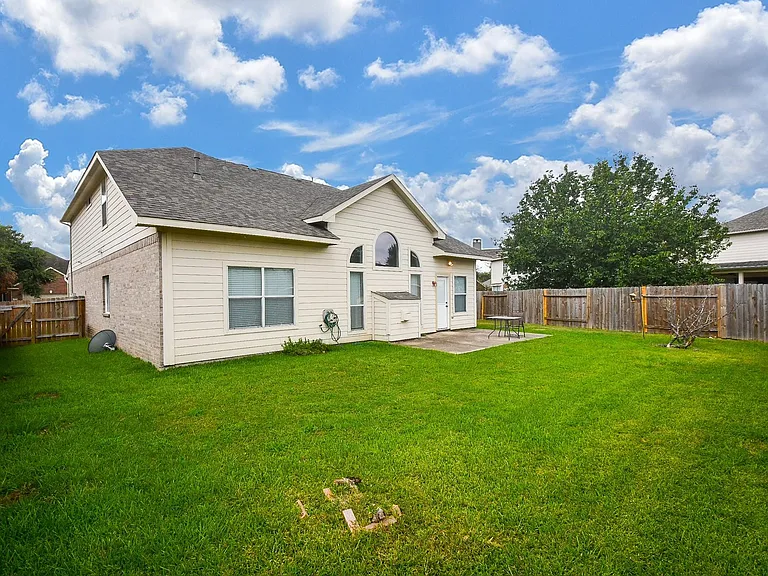 15114 Snow Hill Ct — Photo 31