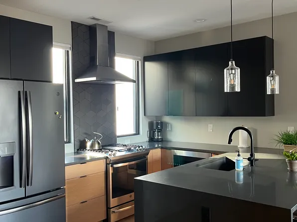 275 W 800 S Unit 17, Salt Lake City, UT 84101